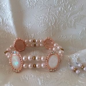 Bracelet and earring set